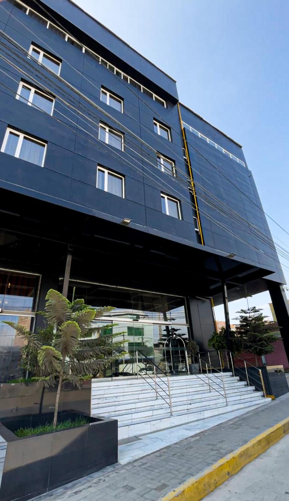 Bth Rebel Tacna Hotel Exterior photo